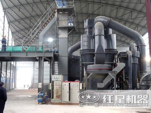 雷蒙磨粉機(jī)粉煤灰現(xiàn)場粉塵少、噪音低