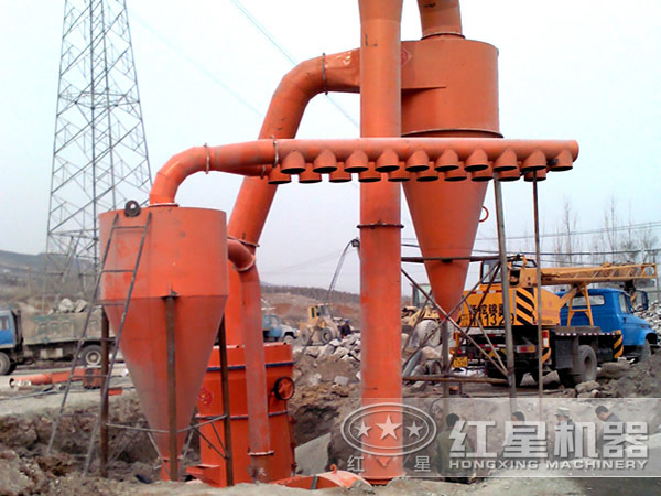 6R4525石沫雷蒙磨粉機(jī)磨粉現(xiàn)場