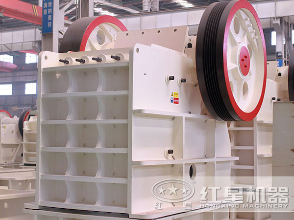 山石粗破設備顎式破碎機