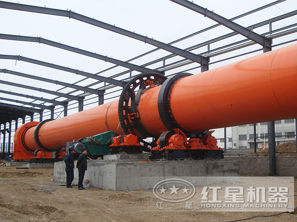 鐵粉烘干機(jī)生產(chǎn)現(xiàn)場