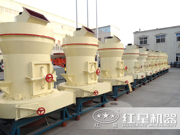 小型石頭磨粉機(jī)不同的型號(hào)、質(zhì)量、廠家，價(jià)格各有不同