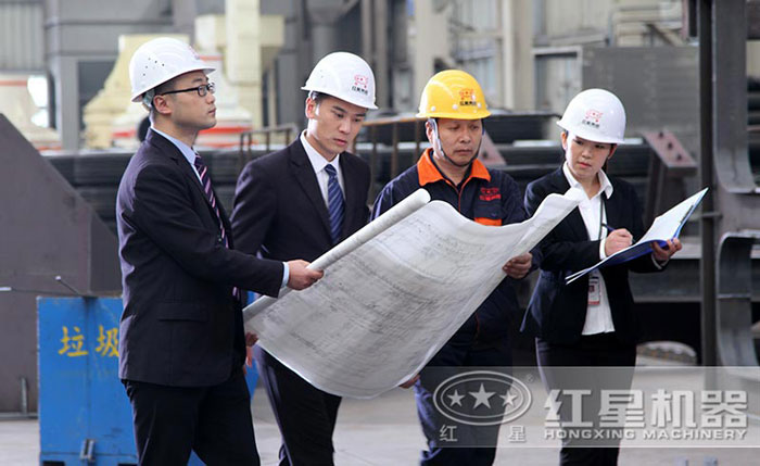 紅星專(zhuān)業(yè)人員為用戶配置優(yōu)惠方案