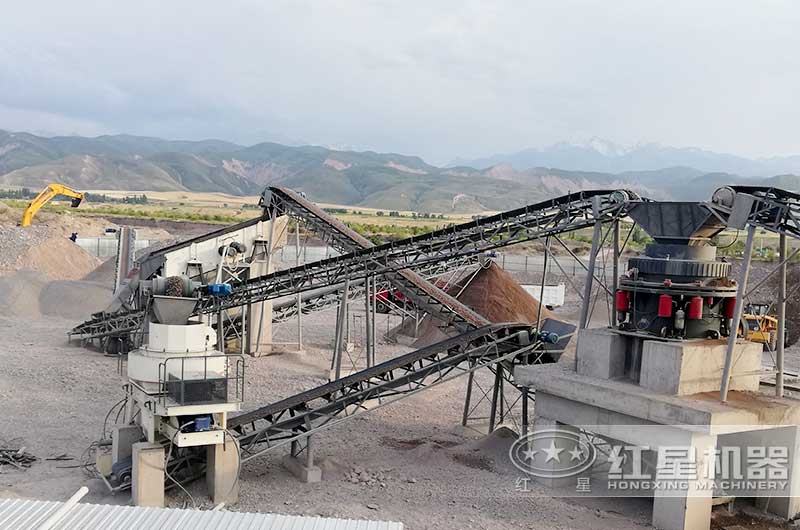 石頭變成沙子作業(yè)現(xiàn)場