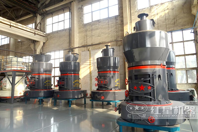 雷蒙磨粉機(jī)車間沐浴夏日陽(yáng)光